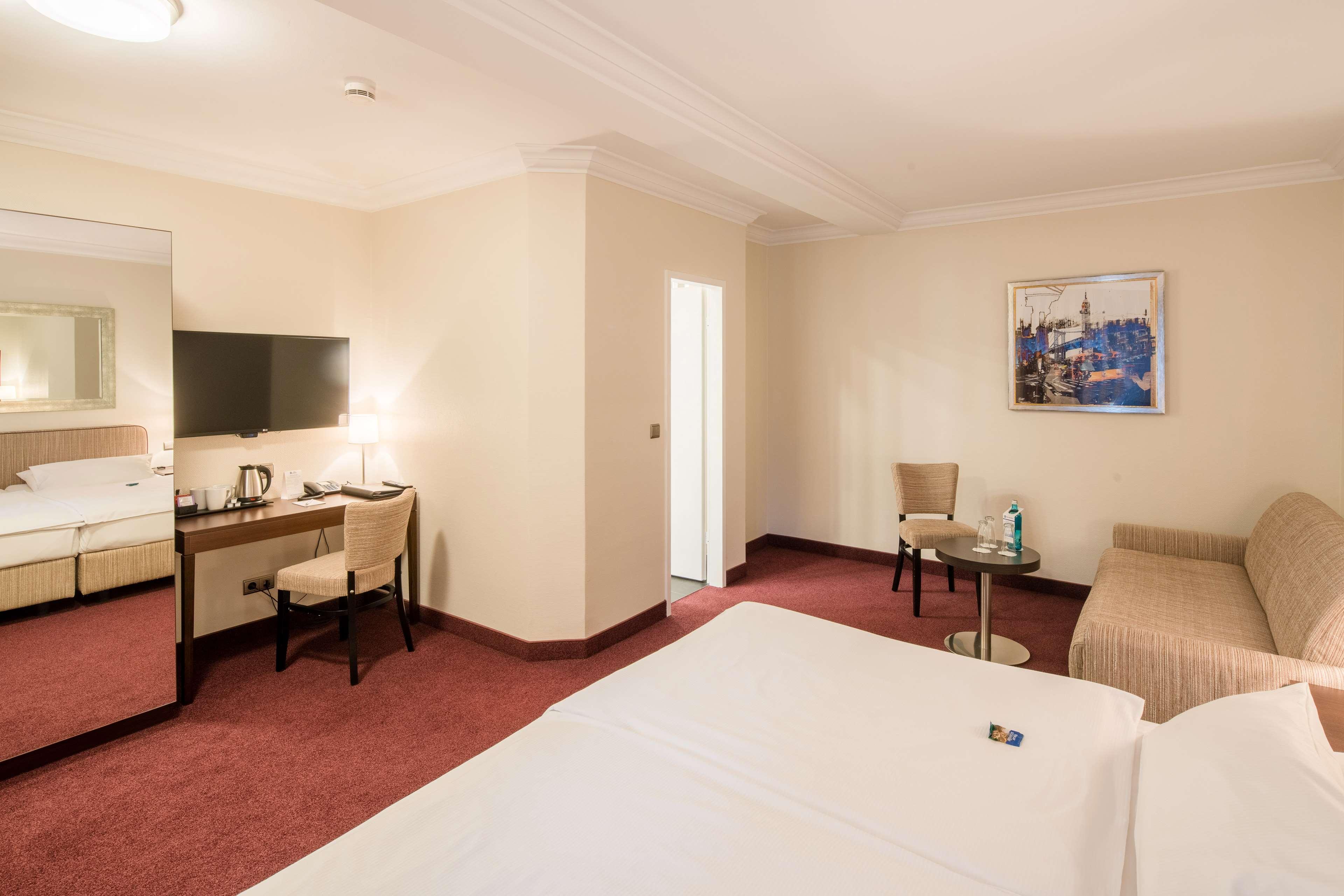 Best Western Hotel Hamburg International Bagian luar foto