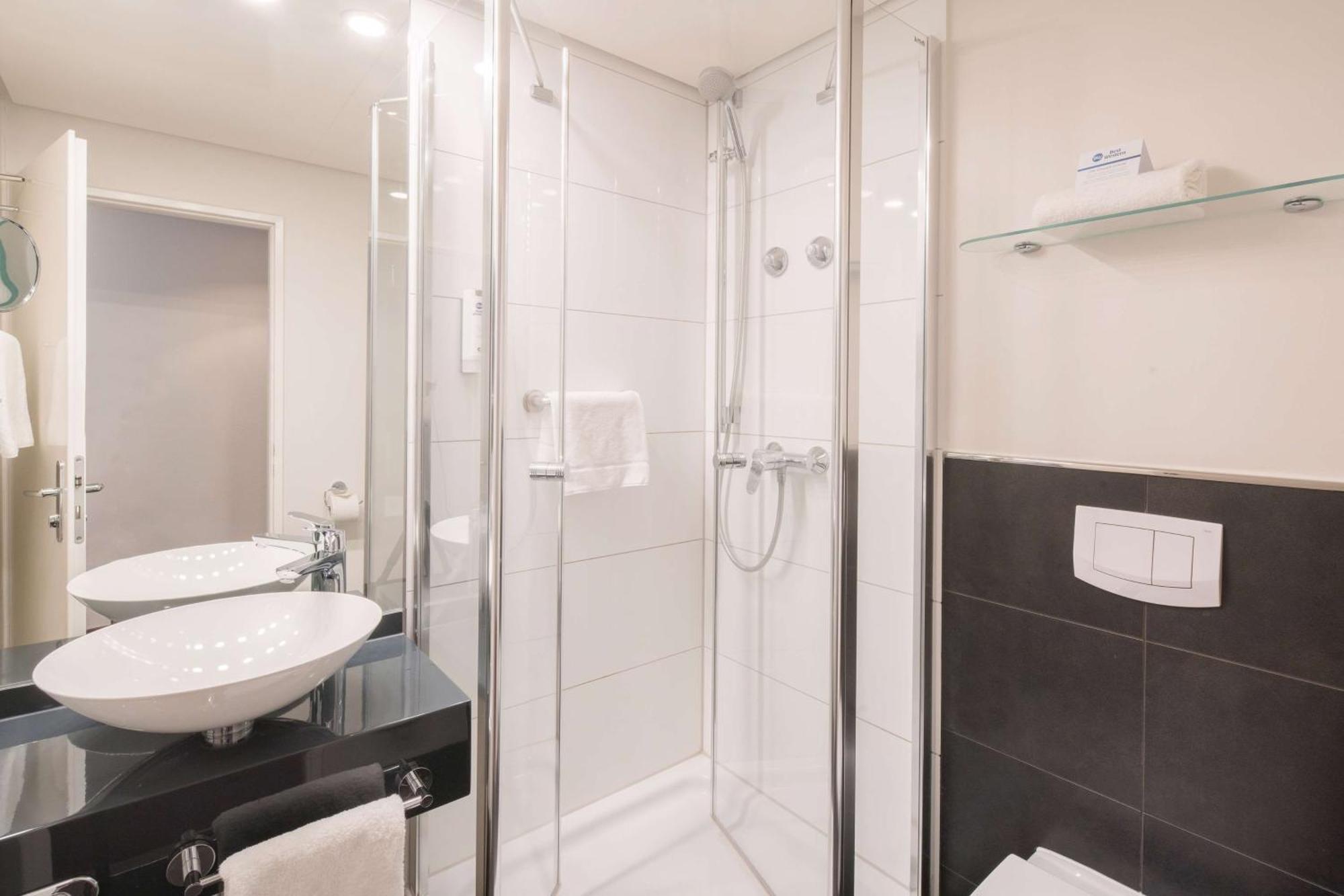 Best Western Hotel Hamburg International Bagian luar foto